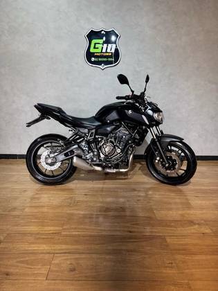 YAMAHA MT-07 ABS YAMAHA MT-07 ABS